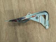 Петля капота Ford Focus II 2005 - 2011