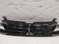 Решетка радиатора Mitsubishi Outlander III 2012 - 2024