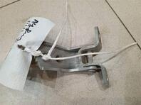 Петля двери Toyota Auris (E15) 2006 - 2012