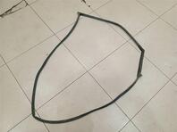 Уплотнитель двери Toyota Auris (E15) 2006 - 2012