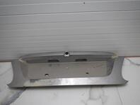 Накладка крышки багажника Nissan Almera II [N16] 2000 - 2006