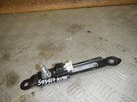 Кронштейн (сопут. товар) Toyota Corolla X [E14, E150] 2006 - 2013