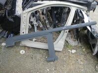 Боковина правая Volkswagen Transporter T5 2003 - 2014