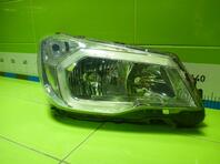 Фара правая Subaru Forester IV 2012 - 2018