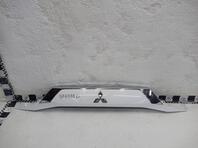 Накладка крышки багажника Mitsubishi Outlander III 2012 - 2024
