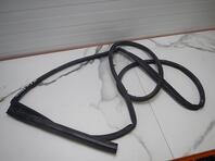 Уплотнитель двери Mazda 3 I [BK] 2003 - 2009
