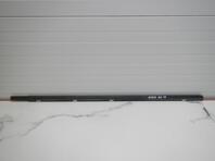 Накладка стекла переднего правого Nissan Qashqai (J10) 2006 - 2014