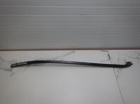 Молдинг стекла лобового Toyota Land Cruiser [200] 2007 - 2021