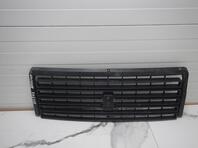 Решетка радиатора Lada ВАЗ-2107 1982 - 2012