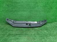 Кожух замка капота Toyota Land Cruiser [200] 2007 - 2021
