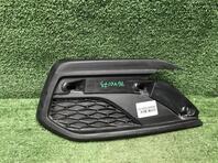 Решетка в бампер Lada Vesta 2015 - н.в.