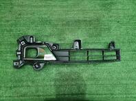 Рамка фары противотуманой правой Toyota Land Cruiser [200] 2007 - 2021