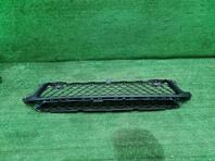 Решетка в бампер Lada Vesta 2015 - н.в.