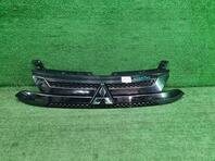 Решетка радиатора Mitsubishi Outlander III 2012 - 2024