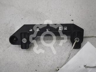 Кронштейн (кузов снаружи) Audi A6 [C6,4F] 2004 - 2011