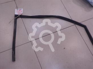 Уплотнитель стекла двери Hyundai Getz 2002 - 2011