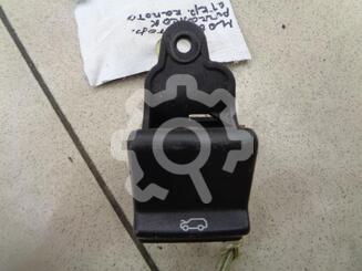 Ручка открывания капота Lincoln Navigator U228 2002 - 2006