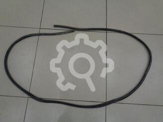 Уплотнитель двери Ford Focus II 2005 - 2011