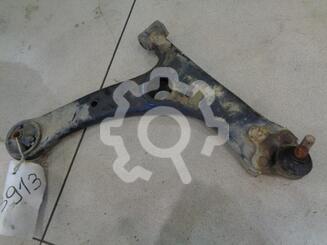 Рычаг передний нижний правый Toyota Corolla IX [E120, E130] 2000 - 2007