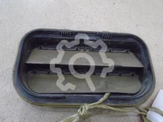 Решетка вентиляционная Volkswagen Touareg I 2002 - 2010