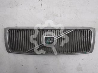 Решетка радиатора Volvo 740 1983 - 1992