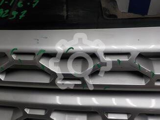 Решетка радиатора Land Rover Discovery Sport c 2014 г.