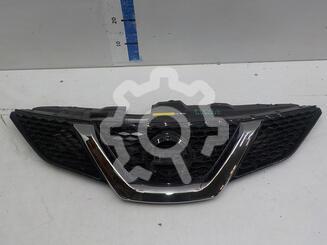 Решетка радиатора Nissan Qashqai (J11) c 2014 г.