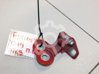 Петля двери передней Ford Focus III 2011 - 2019