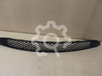 Решетка в бампер Mercedes-Benz C-Klasse II W203 2000 - 2008