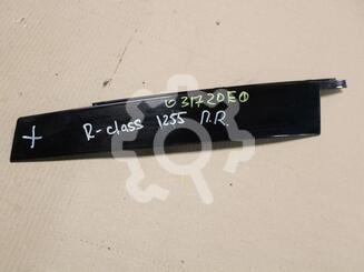 Накладка двери передней правой Mercedes-Benz R-Klasse [W251] 2005 - 2017
