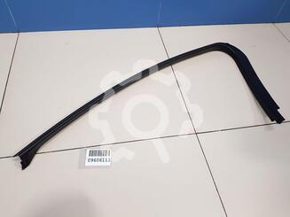 Обшивка двери передней правой Ford Mondeo IV 2007 - 2015