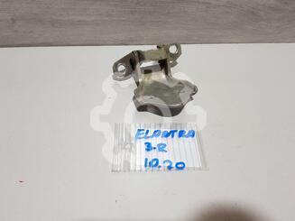 Петля двери Hyundai Elantra III [XD] 2000 - 2010