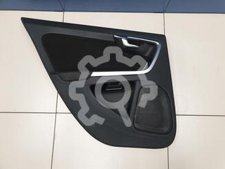 Обшивка двери задней левой Volvo V60 I 2010 - 2018