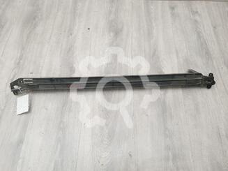 Рамка радиатора Volvo V50 2004 - 2012