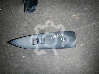 Кнопка стеклоподъемника Toyota RAV 4 III [XA30] 2005 - 2014