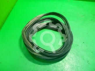 Уплотнитель багажника Peugeot 4007 2007 - 2012