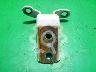 Петля двери Geely MK c 2008 г.