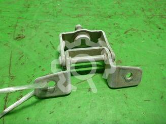 Петля двери багажника Hyundai Getz 2002 - 2011