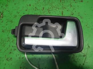 Ручка двери передней внутренняя левая Land Rover Discovery III 2004 - 2009