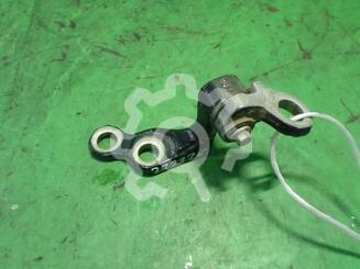 Петля двери Ford Focus II 2005 - 2011