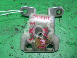 Петля двери задней Suzuki Liana 2001 - 2008