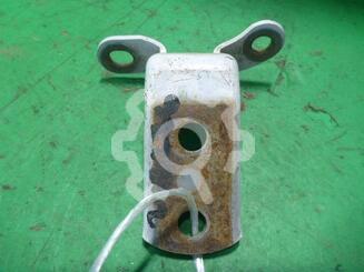 Петля двери Geely MK c 2008 г.