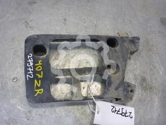 Кронштейн бампера заднего Peugeot 407 2004 - 2011