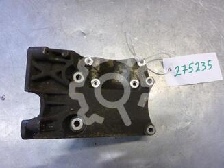 Кронштейн кондиционера Volvo C30 2006 - 2013