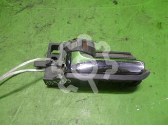 Ручка двери задней внутренняя левая Toyota Avensis II 2003 - 2008