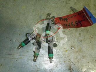 Форсунка инжекторная электрическая Ford Fiesta V [Mk5] 2002 - 2008
