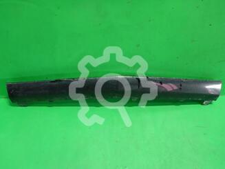 Накладка бампера переднего Mercedes-Benz C-Klasse IV W205 2014 - 2021