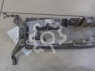 Кронштейн КПП Volkswagen Touareg I 2002 - 2010