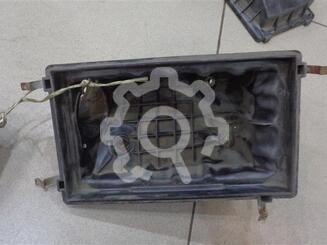 Корпус воздушного фильтра Nissan Presea II 1995 - 2000