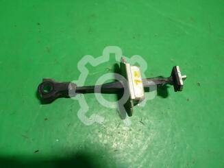 Ограничитель двери Nissan Teana I [J31] 2003 - 2008